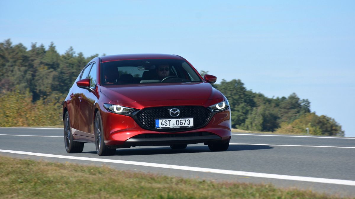 Mazda 3 2.0 e-Skyactiv G