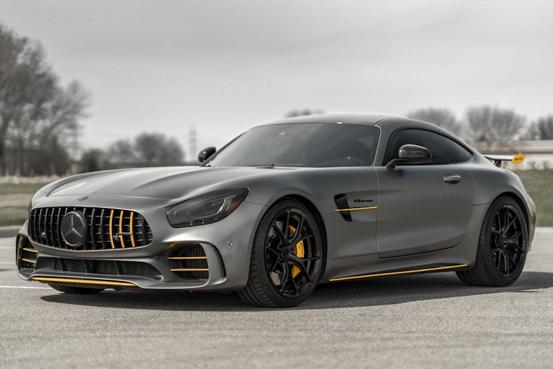 Mercedes-AMG GT R
